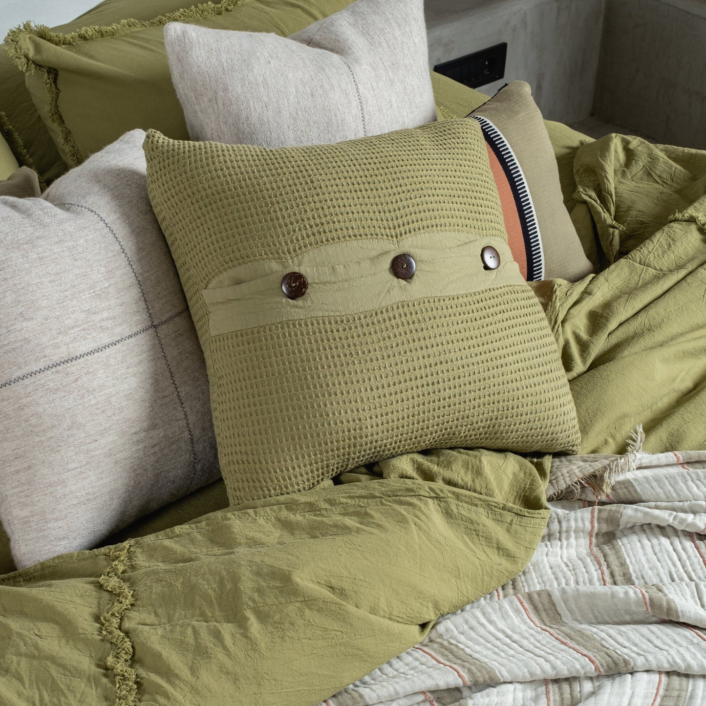 BOHEM CUSHION COVER