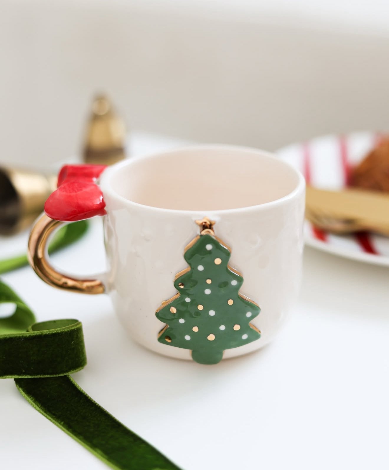 Christmas Tree With Bow