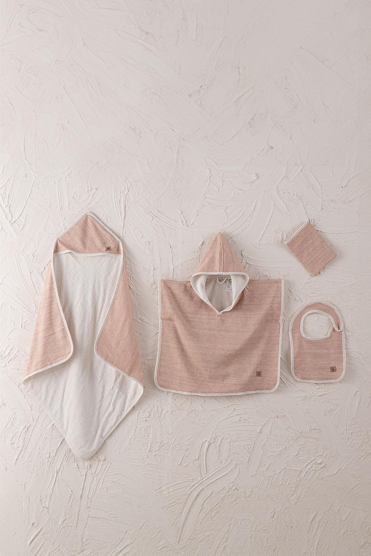 HASNA BABY PANCHO SET